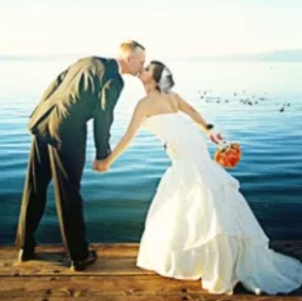 Wedding dress